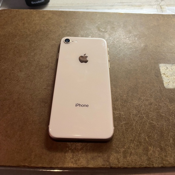 iPhone 6s Rose Gold back - Picture 2 of 2